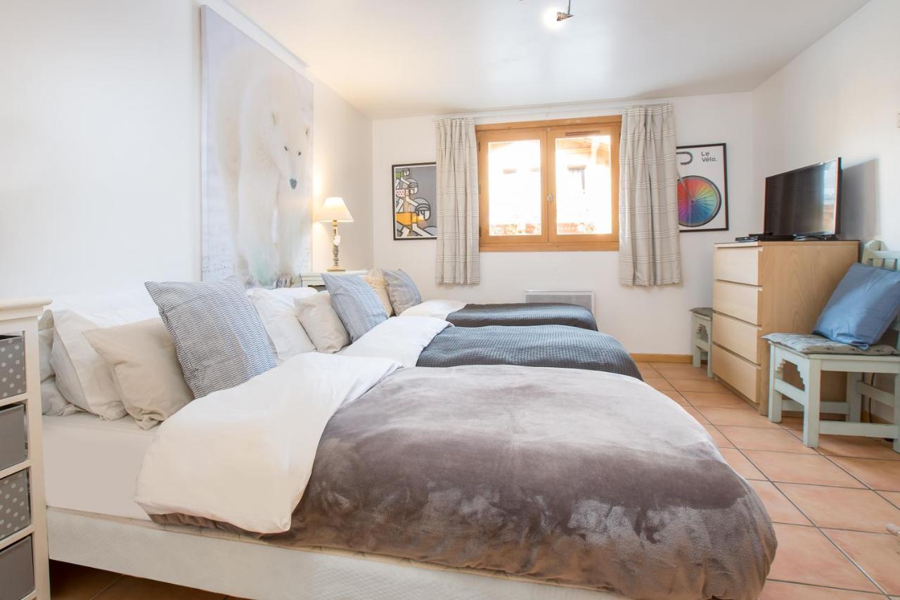 Chalet Muguet Gauche With Hot Tub Sleeps 10 Central Morzine Eksteriør bilde