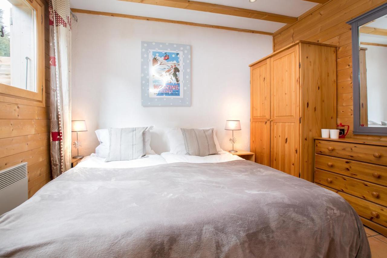 Chalet Muguet Gauche With Hot Tub Sleeps 10 Central Morzine Eksteriør bilde