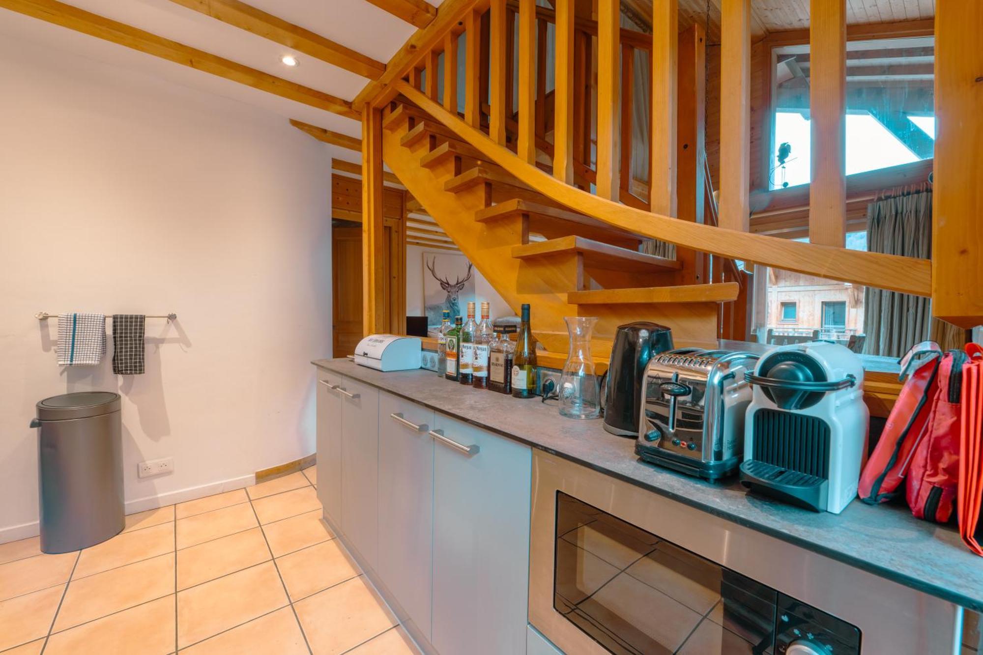 Chalet Muguet Gauche With Hot Tub Sleeps 10 Central Morzine Eksteriør bilde